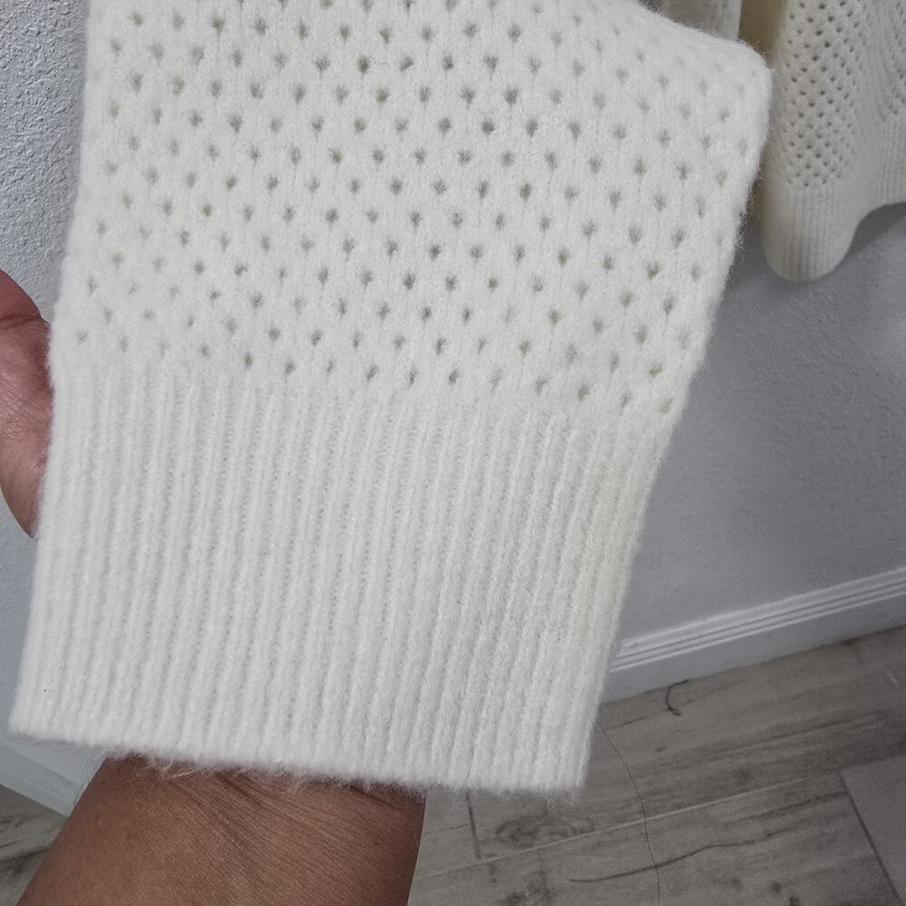 Universal Thread White Knit Half Zip Pullover Swe… - image 5